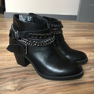 Black faux leather rocker chic booties!